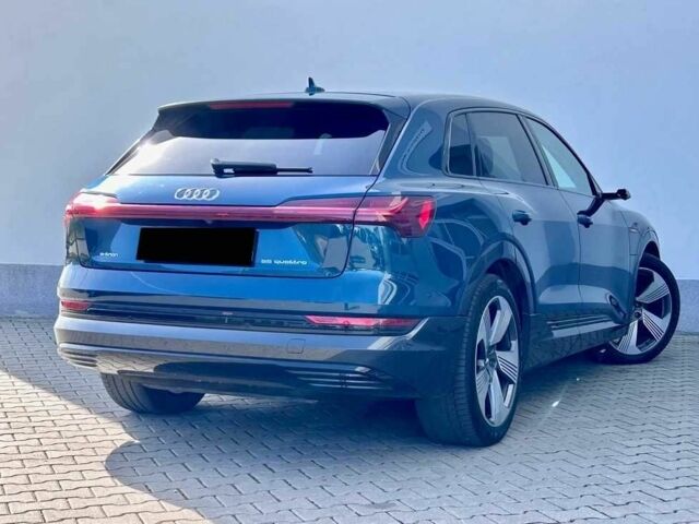 Синий Ауди Другая, объемом двигателя 0 л и пробегом 65 тыс. км за 16000 $, фото 3 на Automoto.ua