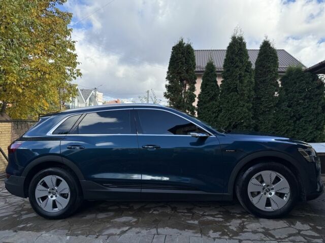 Синий Ауди Другая, объемом двигателя 0 л и пробегом 118 тыс. км за 29000 $, фото 2 на Automoto.ua