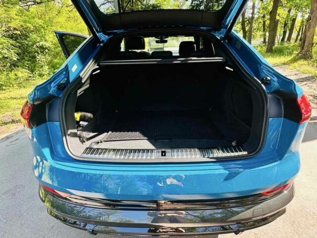 Синий Ауди Другая, объемом двигателя 0 л и пробегом 11 тыс. км за 49000 $, фото 3 на Automoto.ua