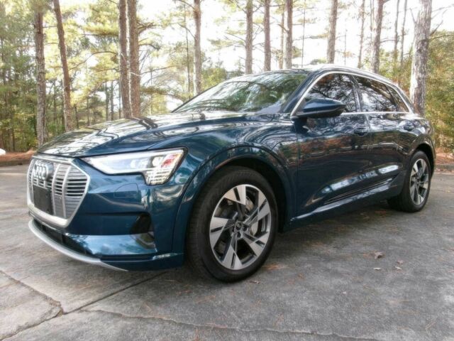 Синій Ауді Інша, об'ємом двигуна 0 л та пробігом 22 тис. км за 25800 $, фото 2 на Automoto.ua