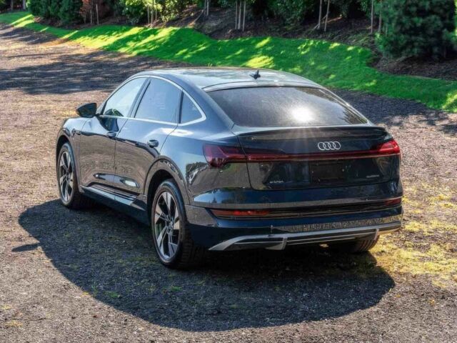 Синій Ауді Інша, об'ємом двигуна 0 л та пробігом 19 тис. км за 38000 $, фото 4 на Automoto.ua