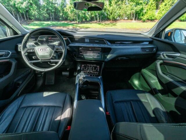 Синій Ауді Інша, об'ємом двигуна 0 л та пробігом 19 тис. км за 38000 $, фото 8 на Automoto.ua