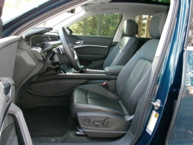 Синій Ауді Інша, об'ємом двигуна 0 л та пробігом 22 тис. км за 25800 $, фото 6 на Automoto.ua