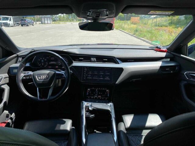 Синій Ауді Інша, об'ємом двигуна 0 л та пробігом 72 тис. км за 42390 $, фото 17 на Automoto.ua