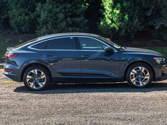 Синий Ауди Другая, объемом двигателя 0 л и пробегом 21 тыс. км за 19000 $, фото 5 на Automoto.ua