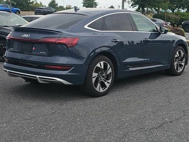 Синій Ауді Інша, об'ємом двигуна 0 л та пробігом 10 тис. км за 18000 $, фото 3 на Automoto.ua