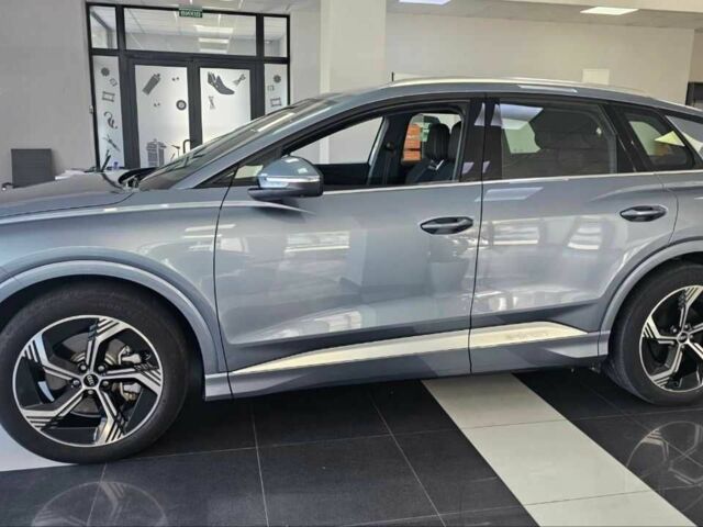 Синій Ауді Інша, об'ємом двигуна 0 л та пробігом 10 тис. км за 30100 $, фото 5 на Automoto.ua