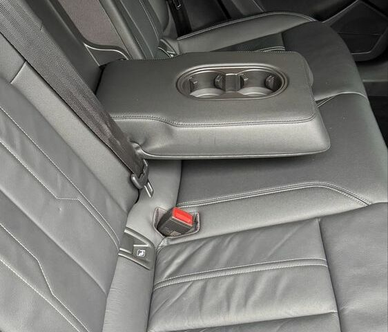 Синий Ауди Другая, объемом двигателя 0 л и пробегом 37 тыс. км за 31900 $, фото 8 на Automoto.ua