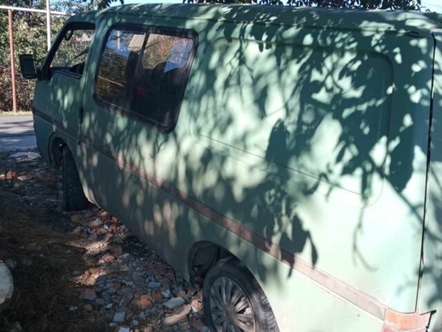 Зелений Ауді Інша, об'ємом двигуна 2 л та пробігом 25 тис. км за 700 $, фото 1 на Automoto.ua