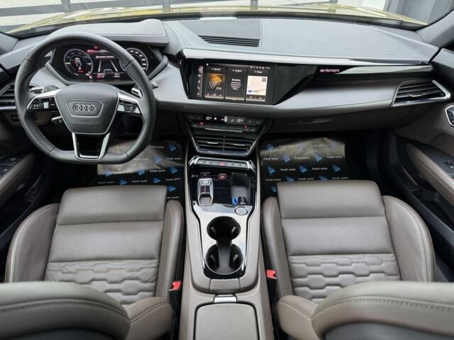 Зеленый Ауди Другая, объемом двигателя 2.45 л и пробегом 52 тыс. км за 63700 $, фото 3 на Automoto.ua