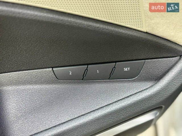 Білий Ауді E-Tron, об'ємом двигуна 0 л та пробігом 36 тис. км за 35000 $, фото 65 на Automoto.ua