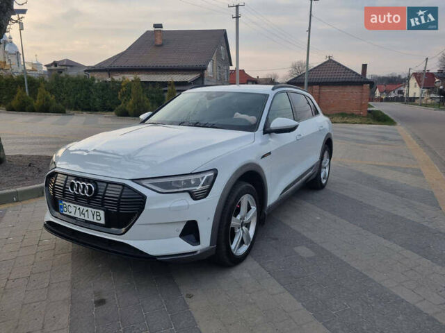 Білий Ауді E-Tron, об'ємом двигуна 0 л та пробігом 184 тис. км за 34500 $, фото 19 на Automoto.ua