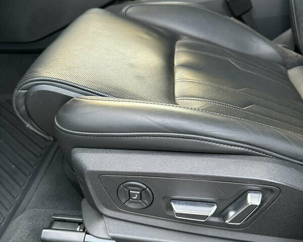 Белый Ауди E-Tron, объемом двигателя 0 л и пробегом 110 тыс. км за 31000 $, фото 9 на Automoto.ua