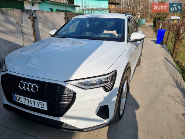 Білий Ауді E-Tron, об'ємом двигуна 0 л та пробігом 184 тис. км за 34500 $, фото 2 на Automoto.ua