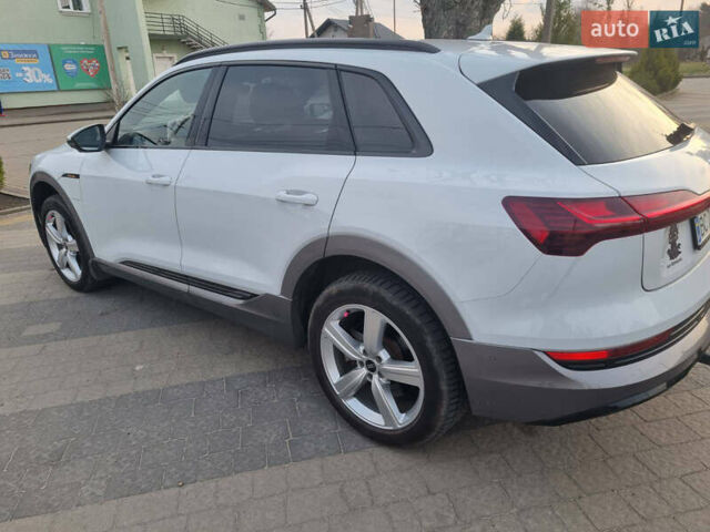 Білий Ауді E-Tron, об'ємом двигуна 0 л та пробігом 184 тис. км за 34500 $, фото 17 на Automoto.ua