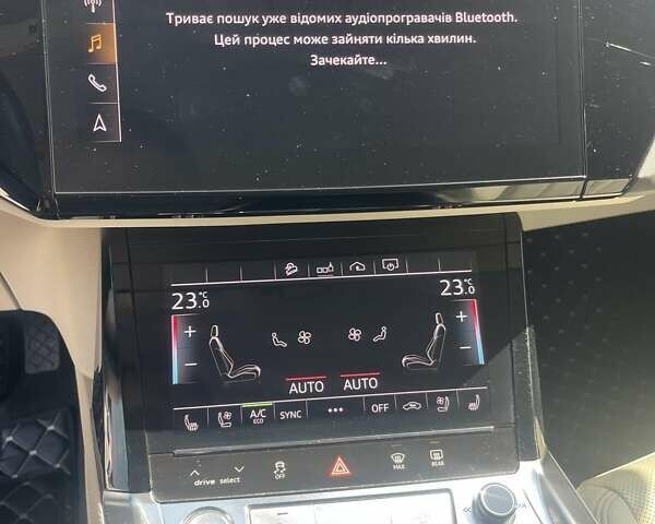 Белый Ауди E-Tron, объемом двигателя 0 л и пробегом 59 тыс. км за 30500 $, фото 11 на Automoto.ua