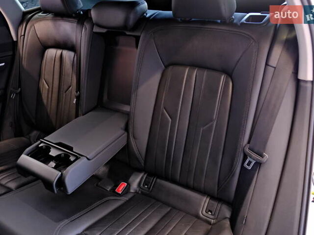 Белый Ауди E-Tron, объемом двигателя 0 л и пробегом 46 тыс. км за 31900 $, фото 52 на Automoto.ua