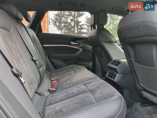 Білий Ауді E-Tron, об'ємом двигуна 0 л та пробігом 184 тис. км за 34500 $, фото 29 на Automoto.ua