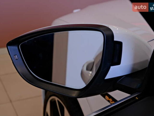 Белый Ауди E-Tron, объемом двигателя 0 л и пробегом 46 тыс. км за 31900 $, фото 30 на Automoto.ua