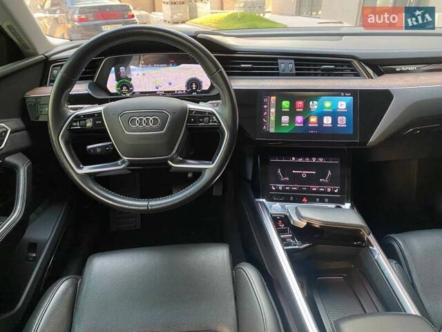 Белый Ауди E-Tron, объемом двигателя 0 л и пробегом 106 тыс. км за 32000 $, фото 15 на Automoto.ua