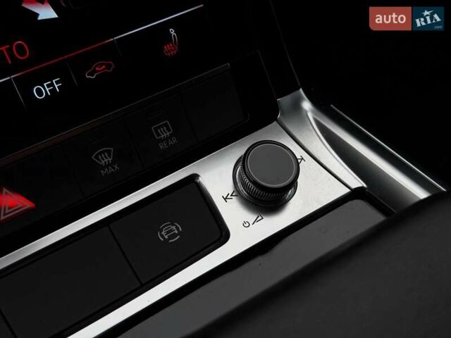 Белый Ауди E-Tron, объемом двигателя 0 л и пробегом 87 тыс. км за 28000 $, фото 63 на Automoto.ua