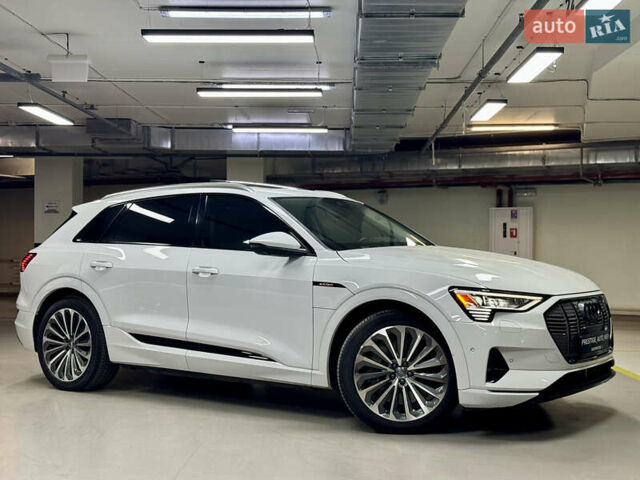 Білий Ауді E-Tron, об'ємом двигуна 0 л та пробігом 36 тис. км за 35000 $, фото 9 на Automoto.ua