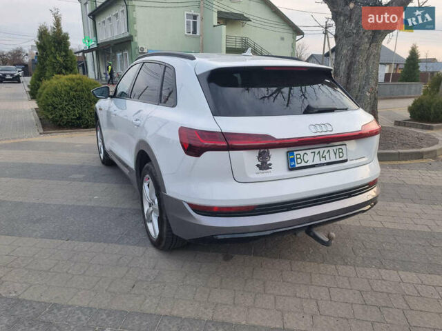 Білий Ауді E-Tron, об'ємом двигуна 0 л та пробігом 184 тис. км за 34500 $, фото 16 на Automoto.ua