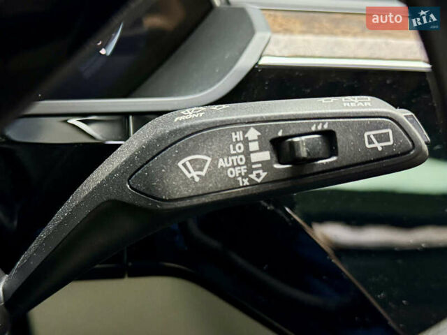 Білий Ауді E-Tron, об'ємом двигуна 0 л та пробігом 36 тис. км за 35000 $, фото 62 на Automoto.ua