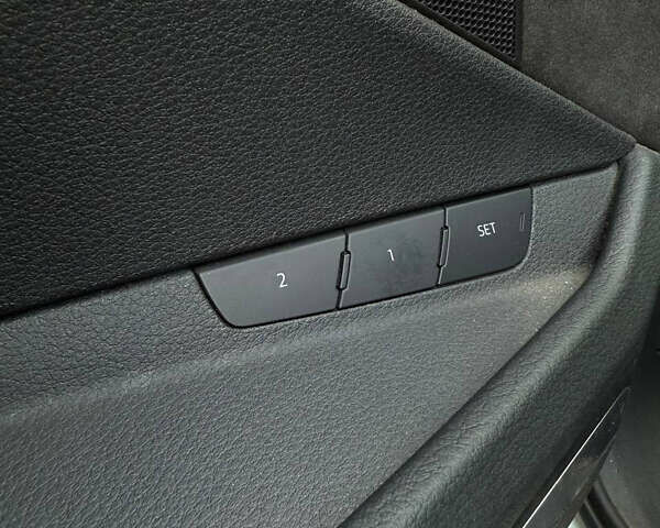 Білий Ауді E-Tron, об'ємом двигуна 0 л та пробігом 91 тис. км за 31100 $, фото 11 на Automoto.ua
