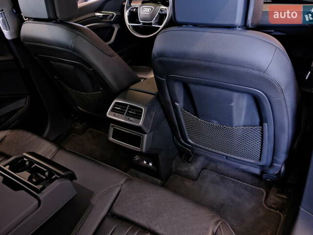 Белый Ауди E-Tron, объемом двигателя 0 л и пробегом 46 тыс. км за 31900 $, фото 55 на Automoto.ua