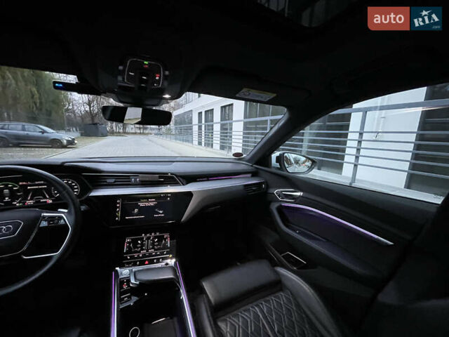 Білий Ауді E-Tron, об'ємом двигуна 0 л та пробігом 83 тис. км за 35000 $, фото 31 на Automoto.ua