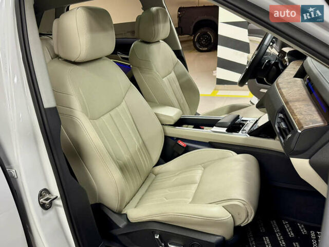 Білий Ауді E-Tron, об'ємом двигуна 0 л та пробігом 36 тис. км за 35000 $, фото 40 на Automoto.ua