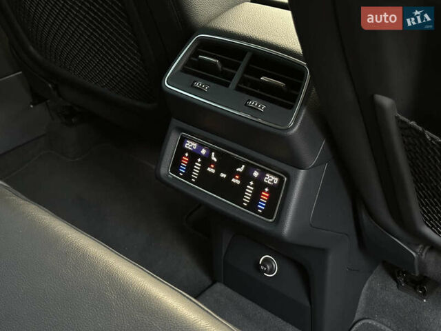 Білий Ауді E-Tron, об'ємом двигуна 0 л та пробігом 88 тис. км за 27500 $, фото 17 на Automoto.ua