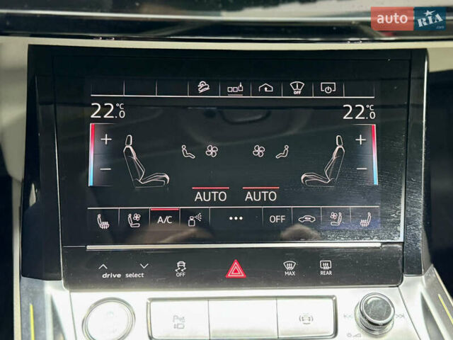 Білий Ауді E-Tron, об'ємом двигуна 0 л та пробігом 36 тис. км за 35000 $, фото 70 на Automoto.ua