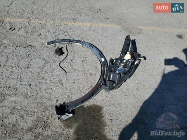 Белый Ауди E-Tron, объемом двигателя 0 л и пробегом 50 тыс. км за 19900 $, фото 9 на Automoto.ua