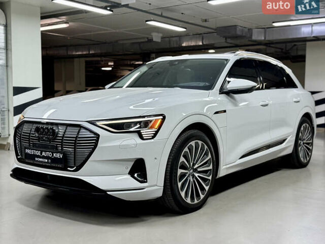 Білий Ауді E-Tron, об'ємом двигуна 0 л та пробігом 36 тис. км за 35000 $, фото 8 на Automoto.ua