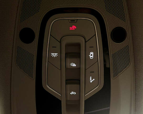 Білий Ауді E-Tron, об'ємом двигуна 0 л та пробігом 36 тис. км за 35000 $, фото 71 на Automoto.ua