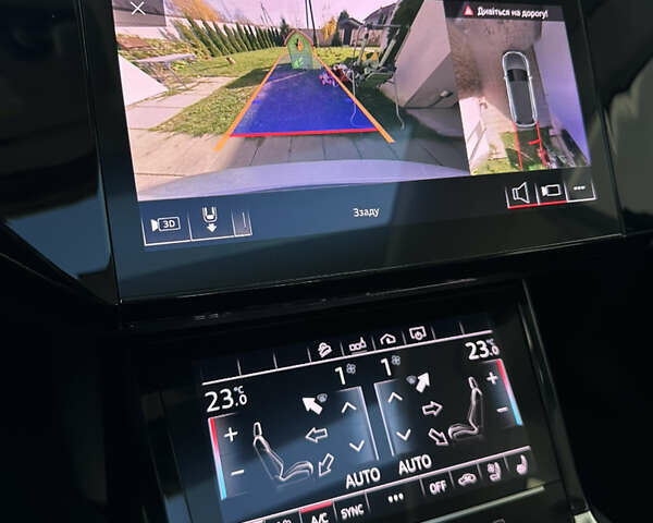 Белый Ауди E-Tron, объемом двигателя 0 л и пробегом 84 тыс. км за 29500 $, фото 22 на Automoto.ua