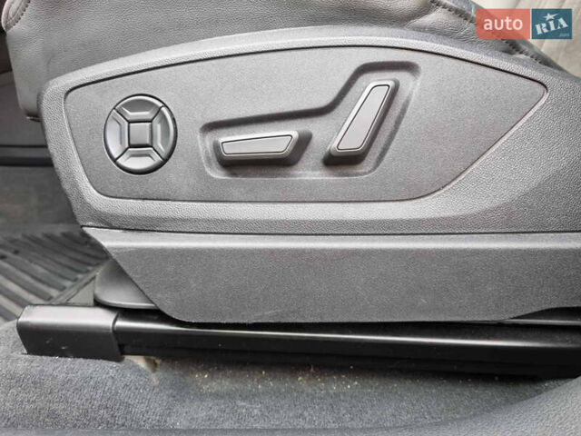 Білий Ауді E-Tron, об'ємом двигуна 0 л та пробігом 184 тис. км за 34500 $, фото 34 на Automoto.ua