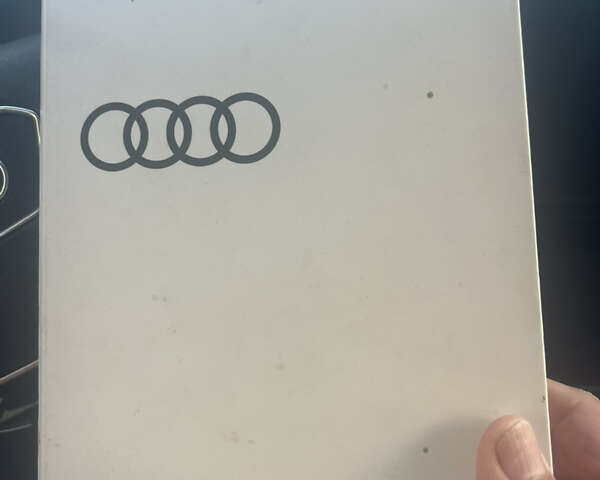 Белый Ауди E-Tron, объемом двигателя 0 л и пробегом 48 тыс. км за 33000 $, фото 19 на Automoto.ua