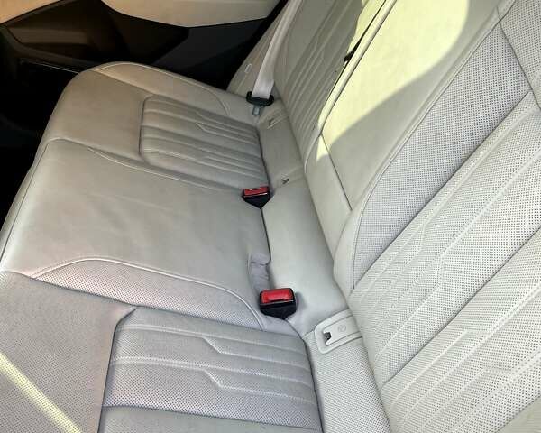 Белый Ауди E-Tron, объемом двигателя 0 л и пробегом 63 тыс. км за 39000 $, фото 10 на Automoto.ua