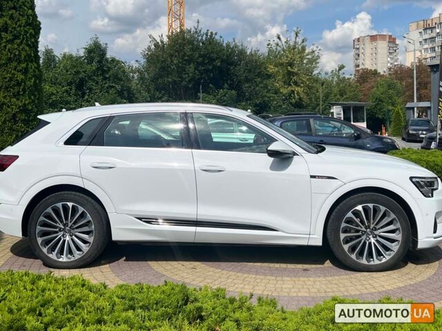 Белый Ауди E-Tron, объемом двигателя 95 л и пробегом 67 тыс. км за 37000 $, фото 6 на Automoto.ua