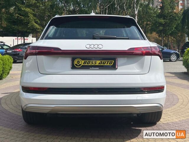 Белый Ауди E-Tron, объемом двигателя 95 л и пробегом 67 тыс. км за 37000 $, фото 5 на Automoto.ua