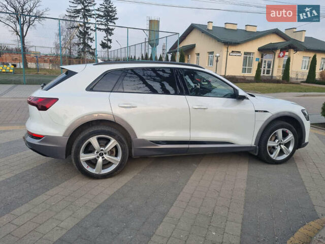 Білий Ауді E-Tron, об'ємом двигуна 0 л та пробігом 184 тис. км за 34500 $, фото 12 на Automoto.ua