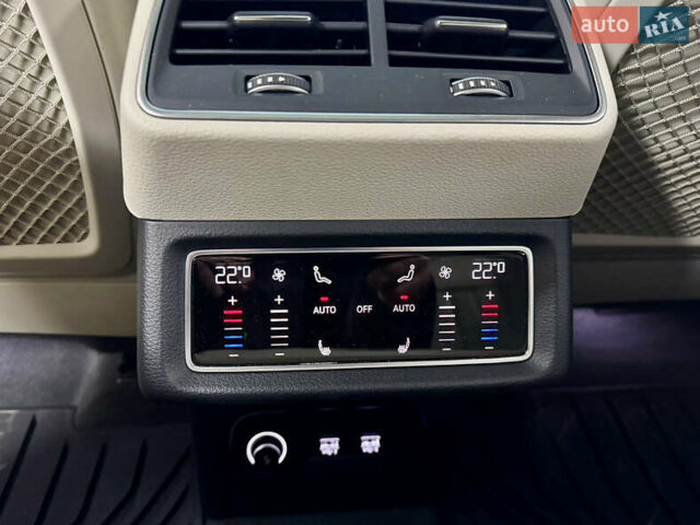 Білий Ауді E-Tron, об'ємом двигуна 0 л та пробігом 36 тис. км за 35000 $, фото 54 на Automoto.ua