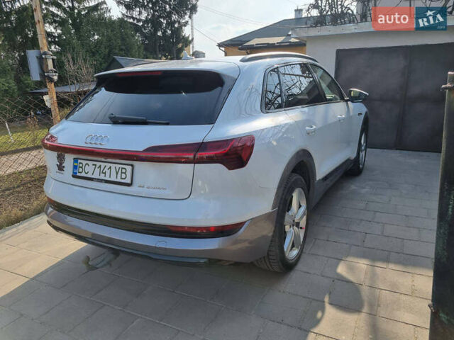Білий Ауді E-Tron, об'ємом двигуна 0 л та пробігом 184 тис. км за 34500 $, фото 3 на Automoto.ua