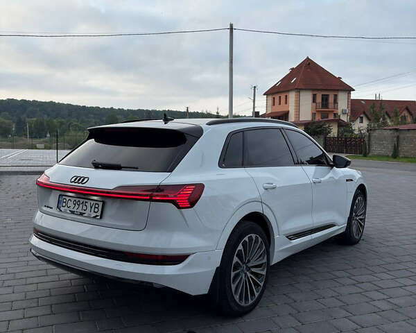 Белый Ауди E-Tron, объемом двигателя 0 л и пробегом 59 тыс. км за 32499 $, фото 6 на Automoto.ua
