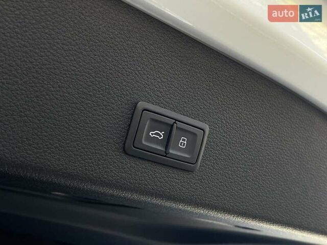 Белый Ауди E-Tron, объемом двигателя 0 л и пробегом 16 тыс. км за 46990 $, фото 61 на Automoto.ua