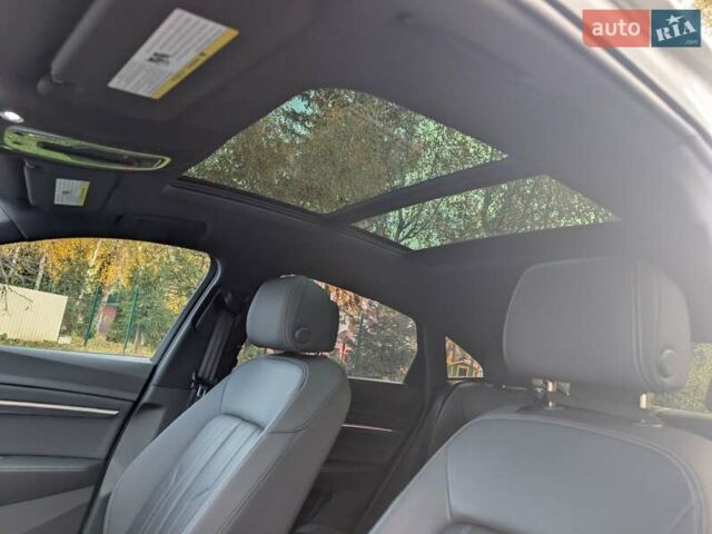 Ауді E-Tron 2020 у Чернівцях на Automoto.ua Білий Ауді E-Tron, об'ємом двигуна 0 л та пробігом 291 тис. км за 27600 $, фото 17 на Automoto.ua