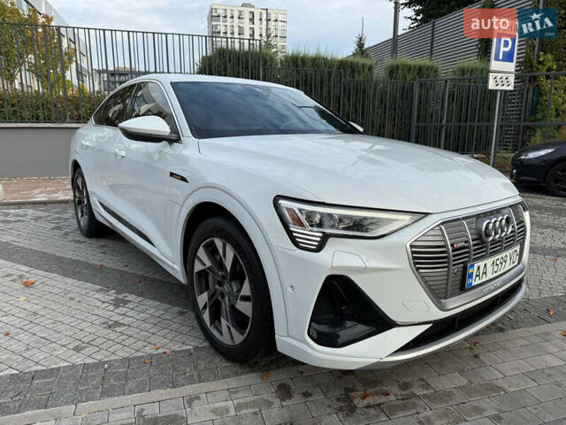 Білий Ауді E-Tron, об'ємом двигуна 0 л та пробігом 104 тис. км за 35000 $, фото 3 на Automoto.ua